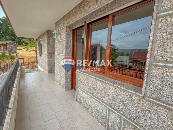 6 chambre Finca/Maison de Campagne à vendre à Ponteareas avec garage - 250 000 € (Ref: 9685392)