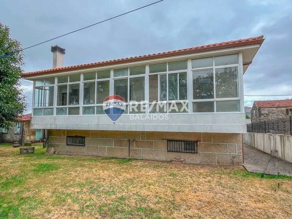 6 chambre Finca/Maison de Campagne à vendre à Ponteareas avec garage - 250 000 € (Ref: 9685392)