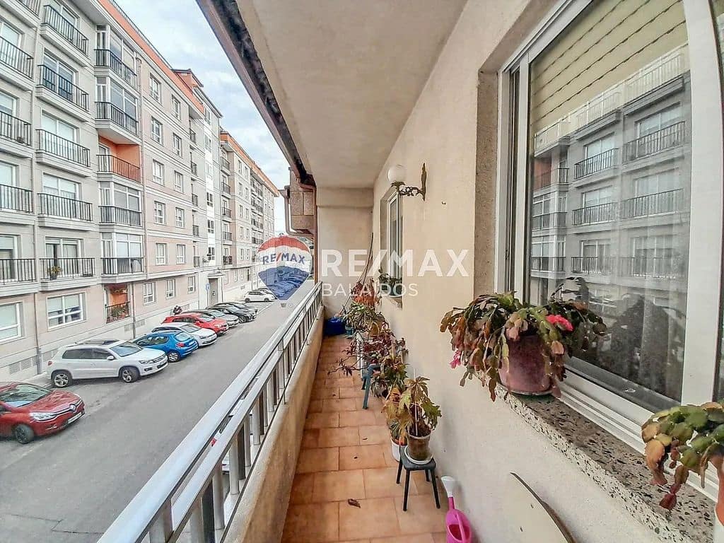 4 soveværelse Villa til salg i Ponteareas med garage - € 250.000 (Ref: 9685393)