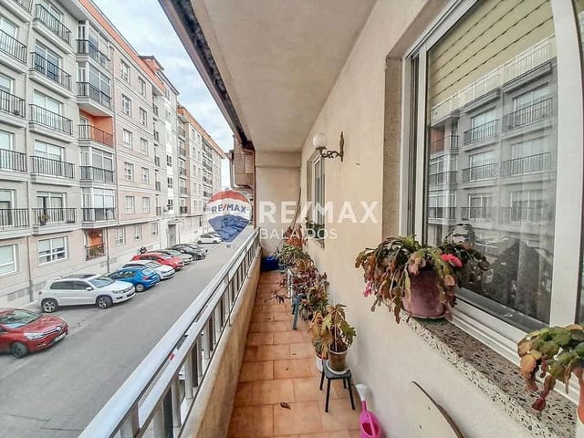 4 soveværelse Villa til salg i Ponteareas med garage - € 250.000 (Ref: 9685393)