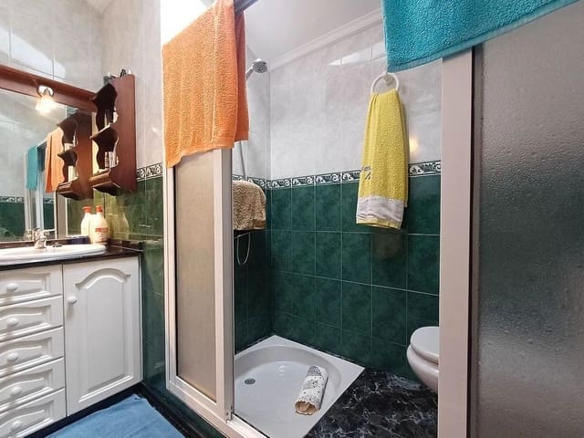 2 bedroom Apartment for sale in A Cañiza - € 99,000 (Ref: 9685396)