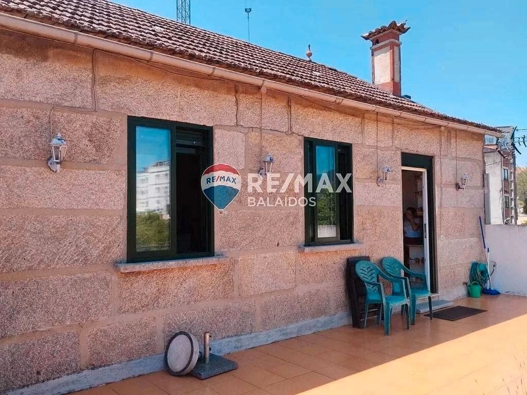 3 camera da letto Casa in vendita in Tui con garage - 250.000 € (Rif: 9685397)