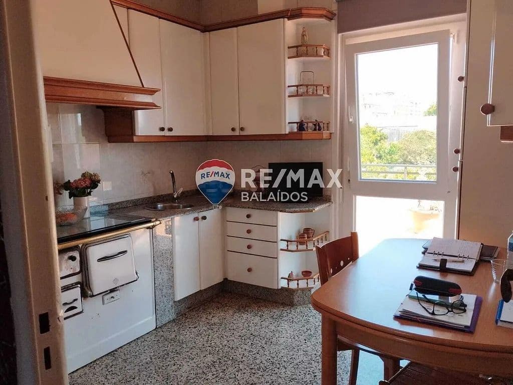 3 camera da letto Casa in vendita in Tui con garage - 250.000 € (Rif: 9685397)