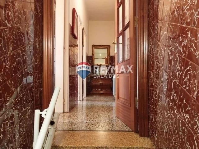 3 camera da letto Casa in vendita in Tui con garage - 250.000 € (Rif: 9685397)