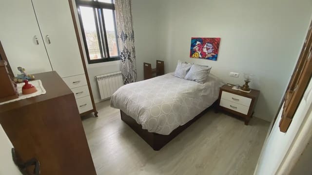 3 quarto Moradia para venda em Tui com garagem - 250 000 € (Ref: 9685397)