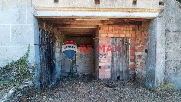 Ruin for sale in A Cañiza - € 89,000 (Ref: 9685402)