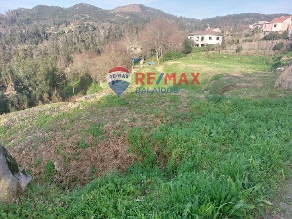 Building Plot for sale in Nigran - € 86,000 (Ref: 9685404)