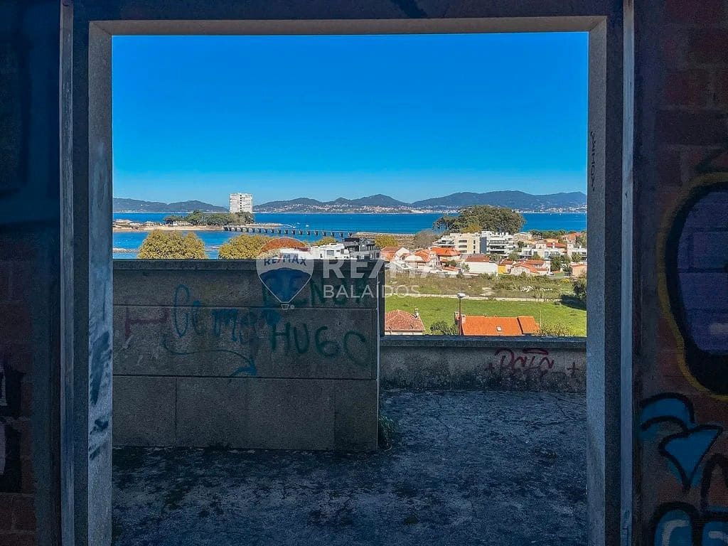 4 slaapkamer Villa te koop in Vigo met garage - € 495.000 (Ref: 9685405)