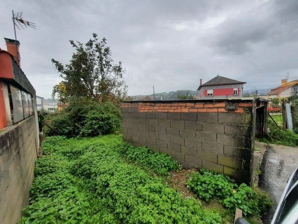 4 bedroom Finca/Country House for sale in Vigo with garage - € 135,000 (Ref: 9685406)