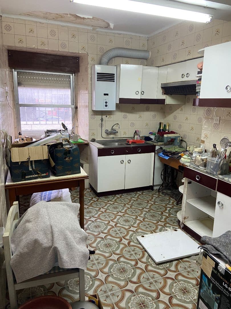 4 bedroom Finca/Country House for sale in Vigo with garage - € 135,000 (Ref: 9685406)