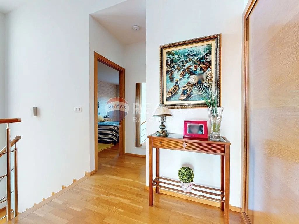 4 slaapkamer Villa te koop in Vigo met zwembad garage - € 690.000 (Ref: 9685408)