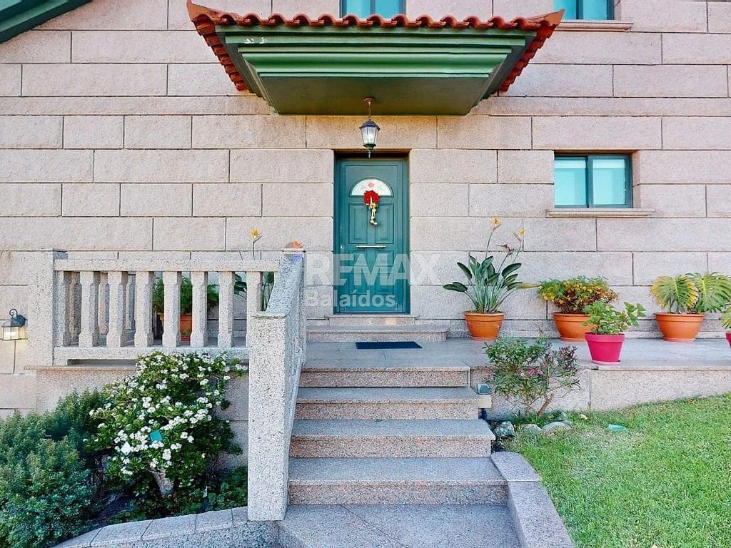 4 soverom Villa til salgs i Vigo med garasje - € 570 000 (Ref: 9685410)