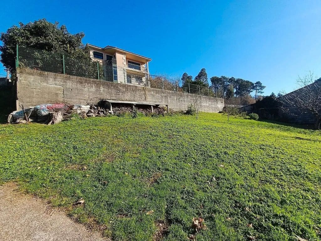 Działka budowlana na sprzedaż w Vigo - 98 000 € (Ref: 9685417)