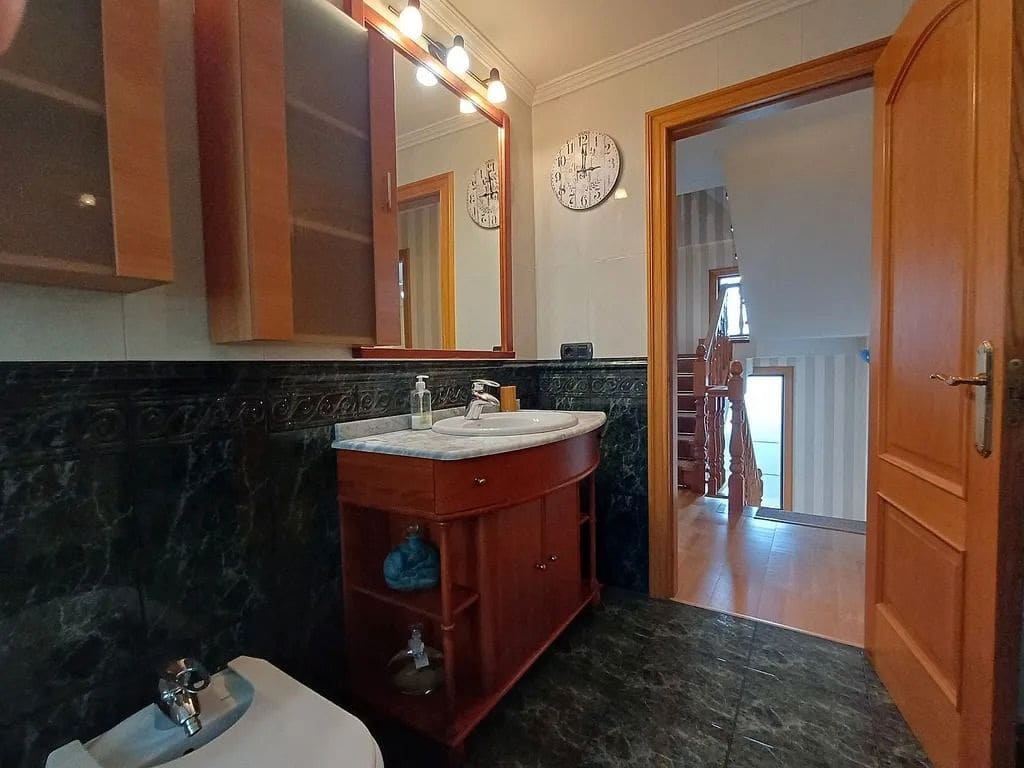 5 camera da letto Villa in vendita in Vigo con garage - 650.000 € (Rif: 9685421)