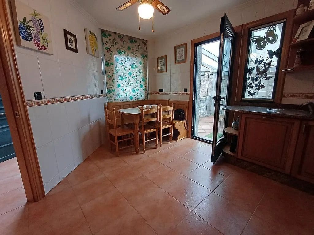 5 camera da letto Villa in vendita in Vigo con garage - 650.000 € (Rif: 9685421)
