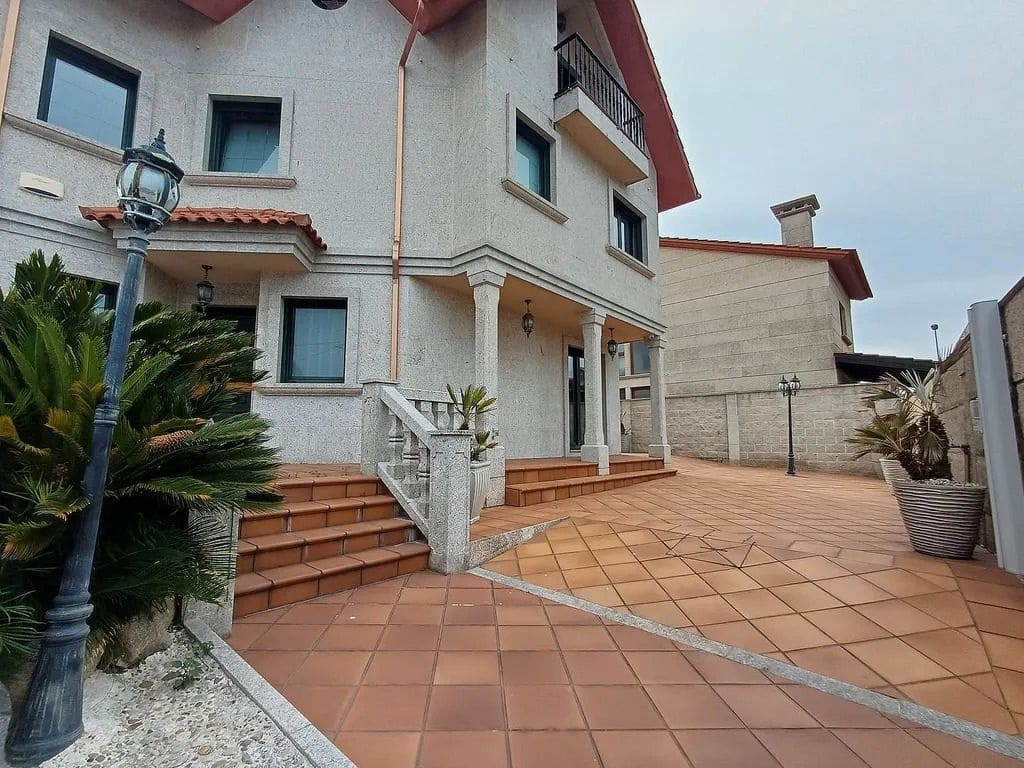 5 camera da letto Villa in vendita in Vigo con garage - 650.000 € (Rif: 9685421)