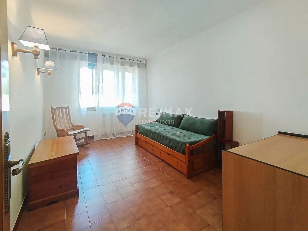 4 slaapkamer Finca/Landhuis te koop in Tomino met zwembad garage - € 348.000 (Ref: 9685428)