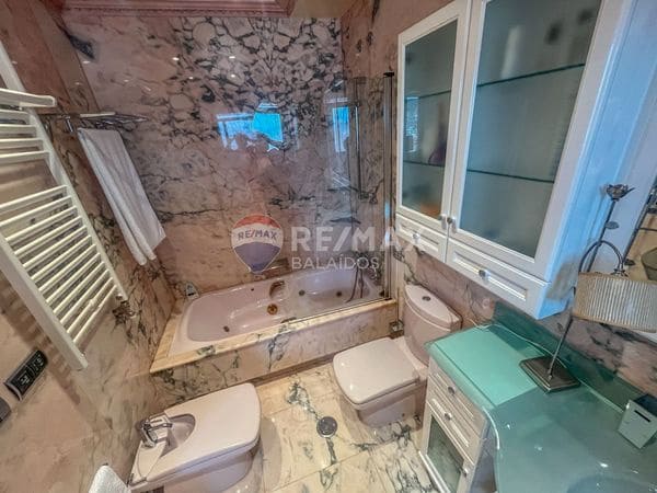 4 bedroom Penthouse for sale in Vigo with garage - € 1,800,000 (Ref: 9685430)