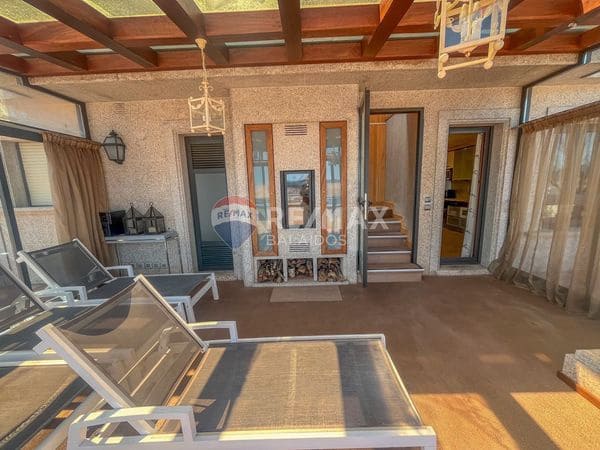 4 bedroom Penthouse for sale in Vigo with garage - € 1,800,000 (Ref: 9685430)