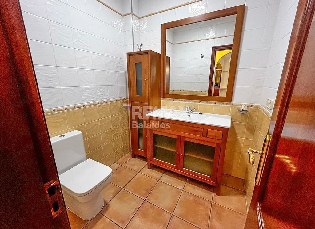 4 bedroom Villa for sale in O Rosal with garage - € 390,000 (Ref: 9685431)