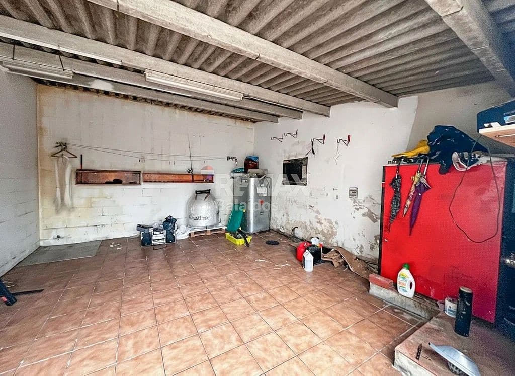 4 bedroom Villa for sale in O Rosal with garage - € 390,000 (Ref: 9685431)