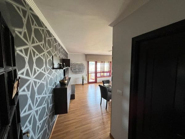 10 slaapkamer Hotel te koop in Moana met garage - € 580.000 (Ref: 9685432)