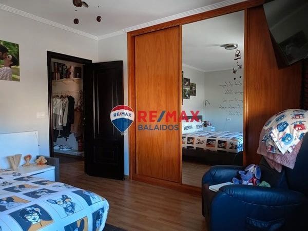 10 slaapkamer Hotel te koop in Moana met garage - € 580.000 (Ref: 9685432)