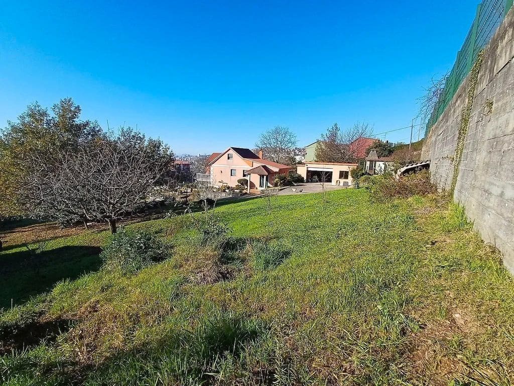 Działka budowlana na sprzedaż w Vigo - 98 000 € (Ref: 9685434)