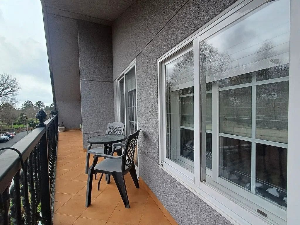 2 bedroom Apartment for sale in A Caniza - € 99,000 (Ref: 9685444)