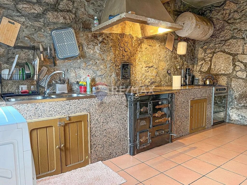 2 slaapkamer Finca/Landhuis te koop in Tui met garage - € 375.000 (Ref: 9685447)