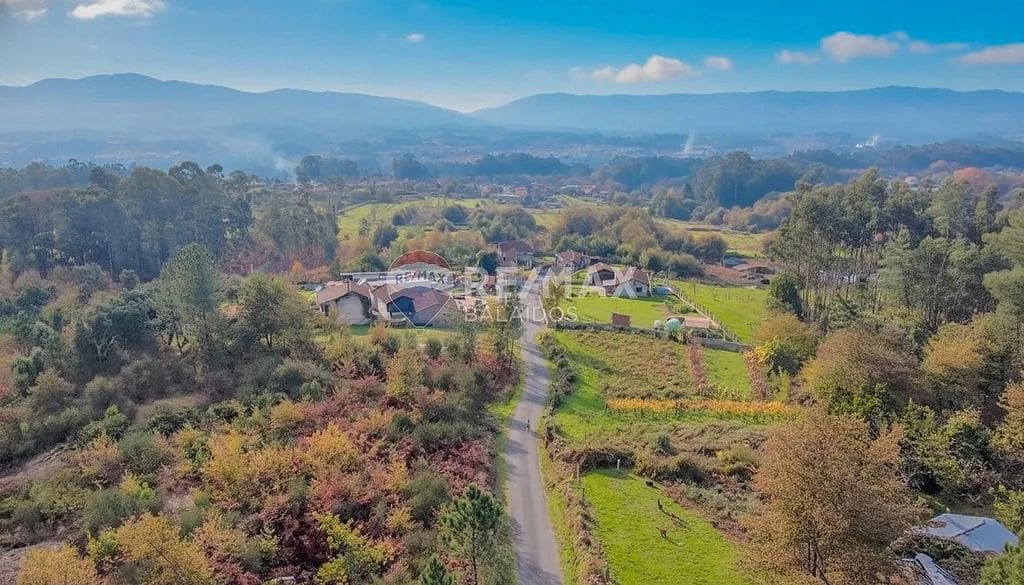 Building Plot for sale in Salvaterra de Mino - € 140,000 (Ref: 9685449)