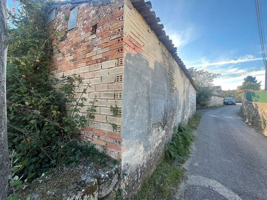 Ruin for sale in Tomino - € 195,000 (Ref: 9685451)