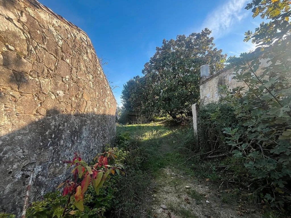 Ruin for sale in Tomino - € 195,000 (Ref: 9685451)