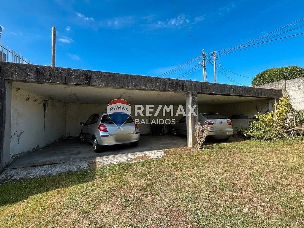 3 soveværelse Villa til salg i Vigo med garage - € 439.000 (Ref: 9685456)