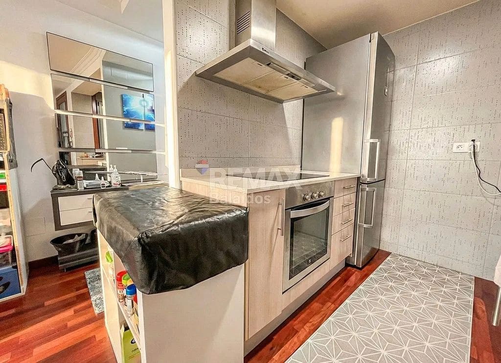 2 slaapkamer Flat te koop in Vigo met garage - € 290.000 (Ref: 9685461)