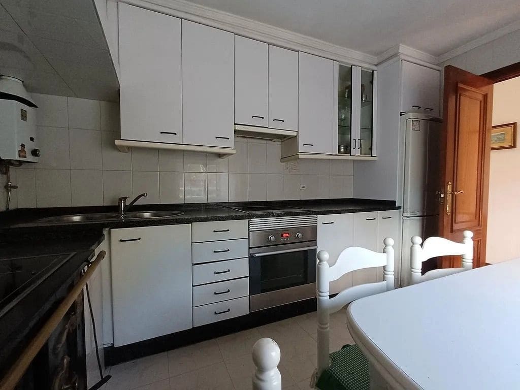 3 bedroom Finca/Country House for sale in Mondariz with garage - € 199,000 (Ref: 9685462)