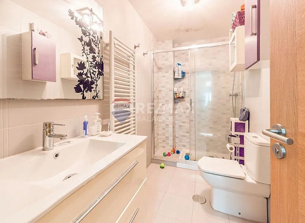 2 bedroom Flat for sale in Vigo with garage - € 295,000 (Ref: 9685464)