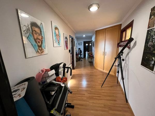 10 slaapkamer Hotel te koop in Moana met garage - € 580.000 (Ref: 9685474)