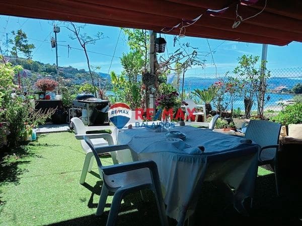 10 slaapkamer Hotel te koop in Moana met garage - € 580.000 (Ref: 9685474)