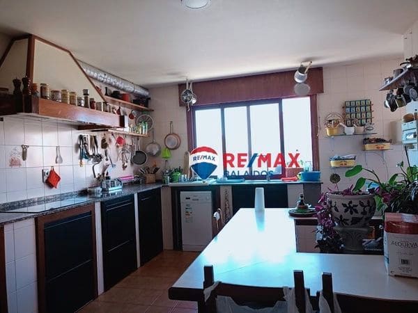 10 slaapkamer Hotel te koop in Moana met garage - € 580.000 (Ref: 9685474)