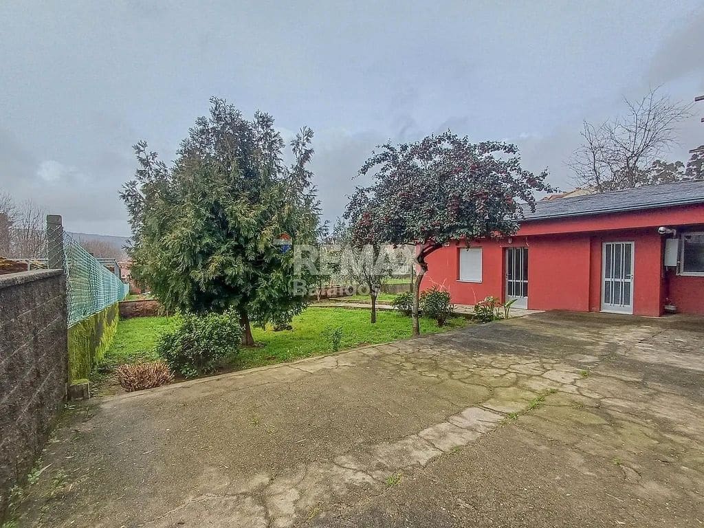 8 slaapkamer Commercieel te koop in A Caniza - € 449.000 (Ref: 9685477)