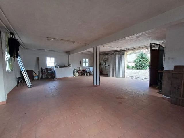 3 bedroom Finca/Country House for sale in Mondariz with garage - € 199,000 (Ref: 9685483)