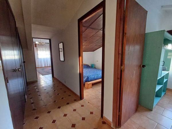 4 makuuhuone Maalaistalo myytävänä paikassa A Guarda mukana 
autotalli - 195 000 € (Ref: 9685484)