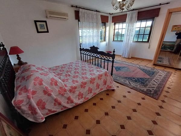 4 makuuhuone Maalaistalo myytävänä paikassa A Guarda mukana 
autotalli - 195 000 € (Ref: 9685484)