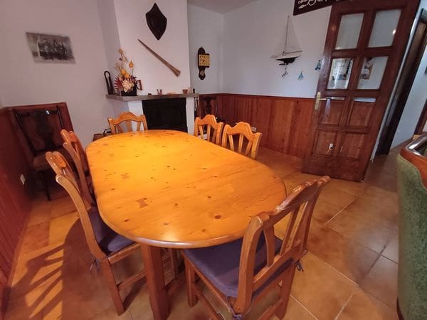 4 makuuhuone Maalaistalo myytävänä paikassa A Guarda mukana 
autotalli - 195 000 € (Ref: 9685484)