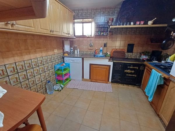 4 makuuhuone Maalaistalo myytävänä paikassa A Guarda mukana 
autotalli - 195 000 € (Ref: 9685484)