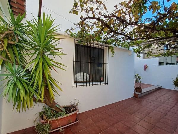 4 makuuhuone Maalaistalo myytävänä paikassa A Guarda mukana 
autotalli - 195 000 € (Ref: 9685484)