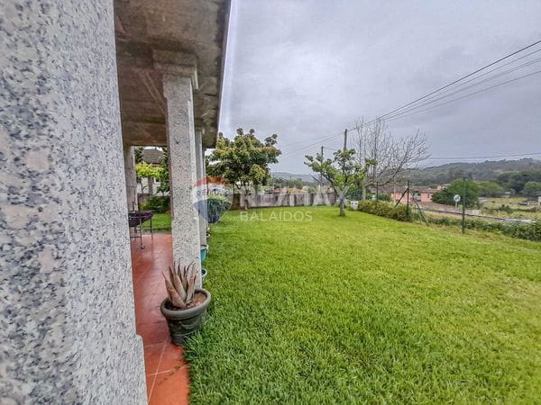 5 soveværelse Villa til salg i Ponteareas med garage - € 280.000 (Ref: 9685485)