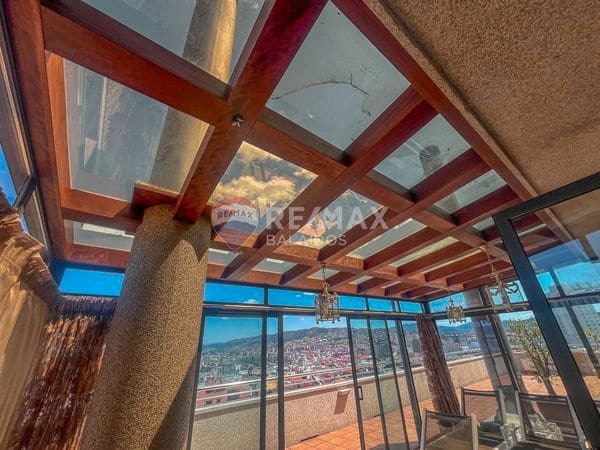 4 bedroom Penthouse for sale in Vigo with garage - € 1,800,000 (Ref: 9685496)