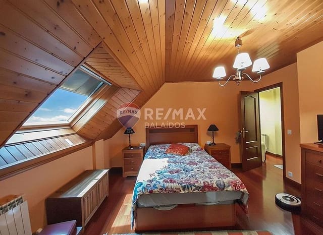 3 slaapkamer Penthouse te koop in Ponteareas met garage - € 190.000 (Ref: 9685497)